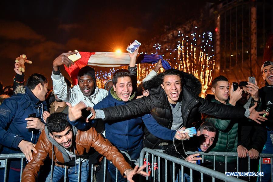 FRANCE-PARIS-NEW YEAR-CELEBRATIONS