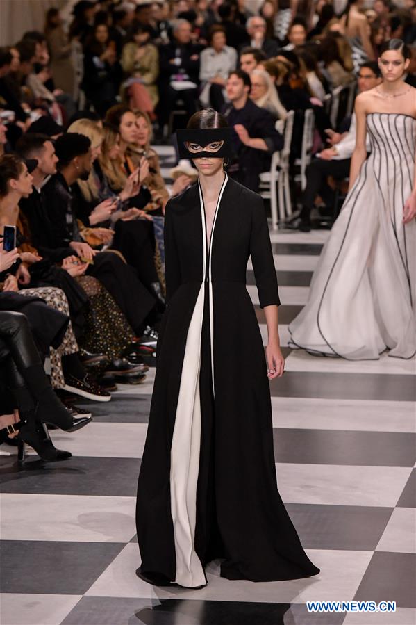 FRANCE-PARIS-FASHION WEEK-HAUTE COUTURE-DIOR