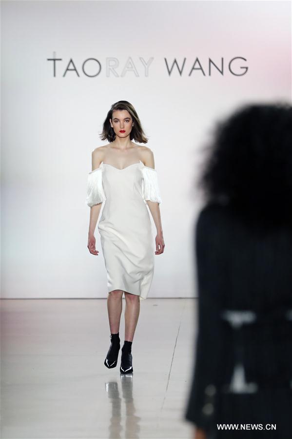 U.S.-NEW YORK-FASHION WEEK-TAORAY WANG