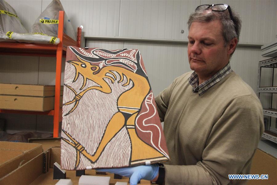 AUSTRALIA-CANBERRA-BARK PAINTING-TOUR-CHINA