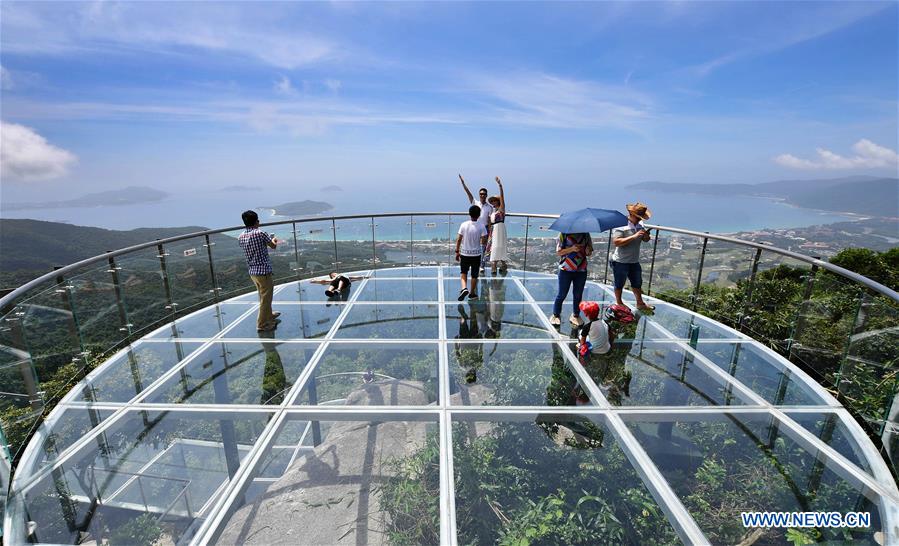 CHINA-HAINAN-SANYA-TOURISM-SKYWALK (CN)