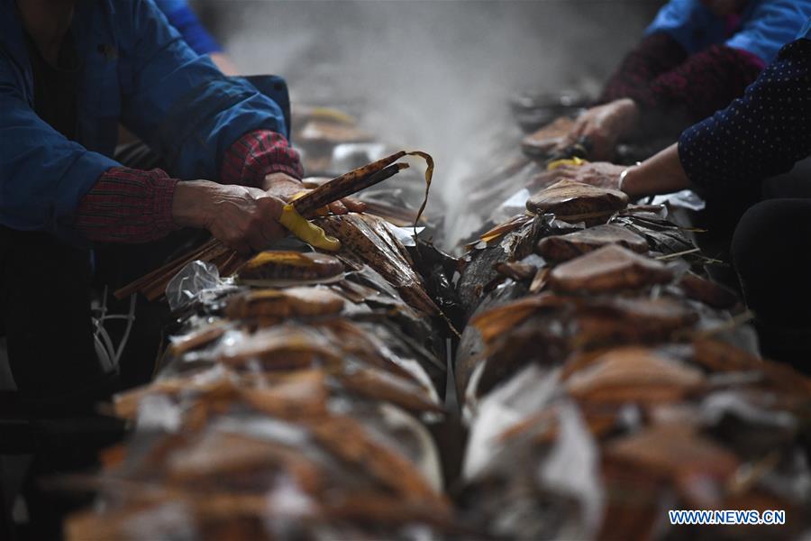 CHINA-ZHEJIANG-SHAOXING-RICE WINE-BREWING (CN) 