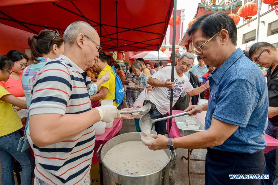 MALAYSIA-KUALA LUMPUR-CHINESE NEW YEAR-LABA FESTIVAL