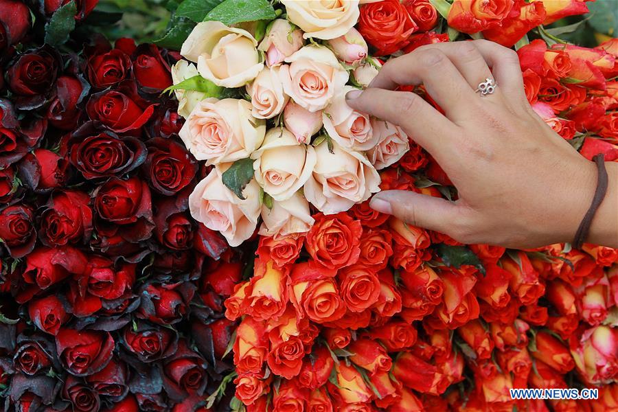 THE PHILIPPINES-MANILA-FLOWER SHOPS