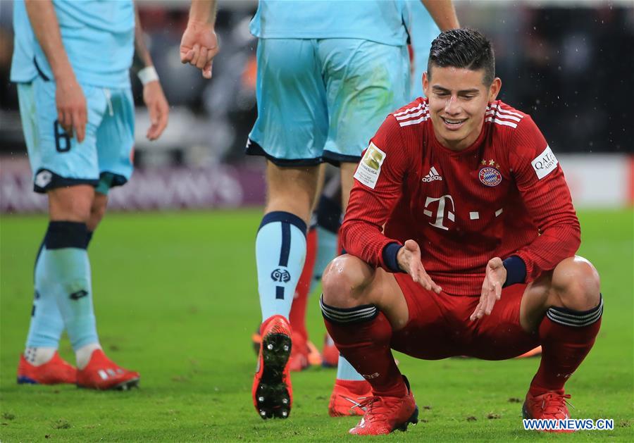 (SP)GERMANY-MUNICH-SOCCER-BUNDESLIGA-BAYERN MUNICH VS MAINZ