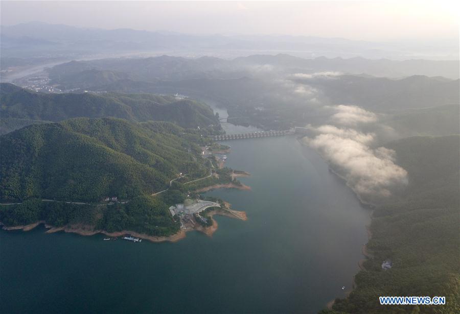 CHINA-ANHUI-DABIESHAN MOUNTAIN-SCENERY (CN)