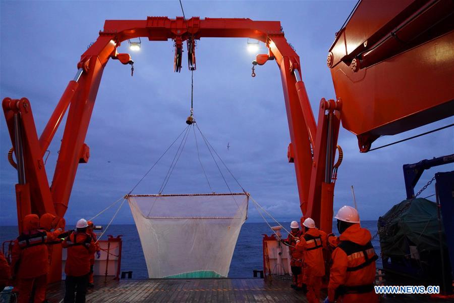 (EyesonSci)CHINA-XUELONG 2-ANTARCTIC EXPEDITION