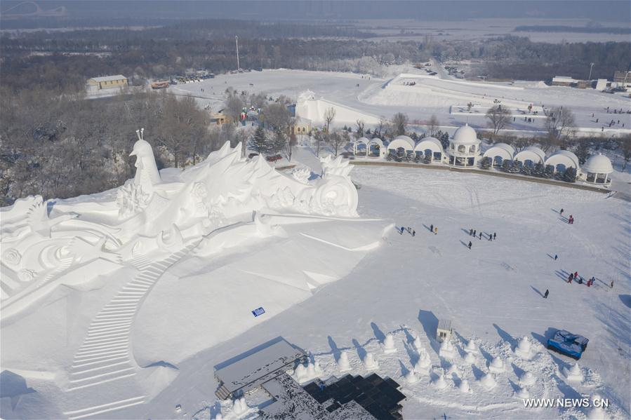 #CHINA-HARBIN-INTERNATIONAL SNOW SCULPTURE ART EXPOSITION (CN)