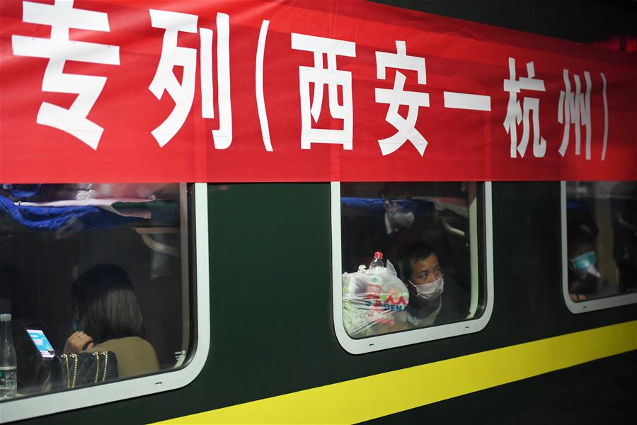 CHINA-XI'AN-SPECIAL TRAIN-MIGRANT WORKER (CN)