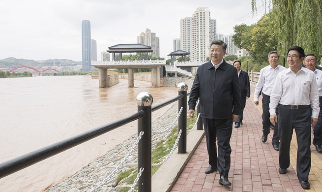 Xi makes inspection tour in Lanzhou, Gansu