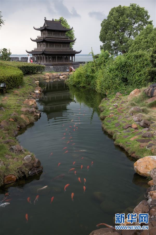 （大江奔流——來自長江經(jīng)濟帶的報道·圖文互動）（10）登岳陽樓，又見“浩浩湯湯”