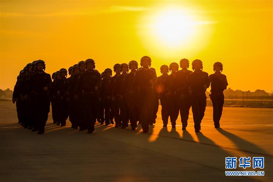 （圖文互動）（2）掠海巡天鑄鐵拳——空軍“模范轟炸機(jī)大隊”履行新時代使命任務(wù)記事