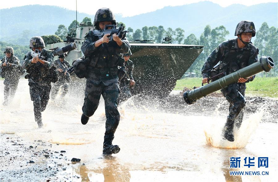 （圖文互動(dòng)）（6）戰(zhàn)旗獵獵鑄忠魂——陸軍第74集團(tuán)軍某旅“硬骨頭六連”鍛造全面過硬連隊(duì)紀(jì)實(shí)